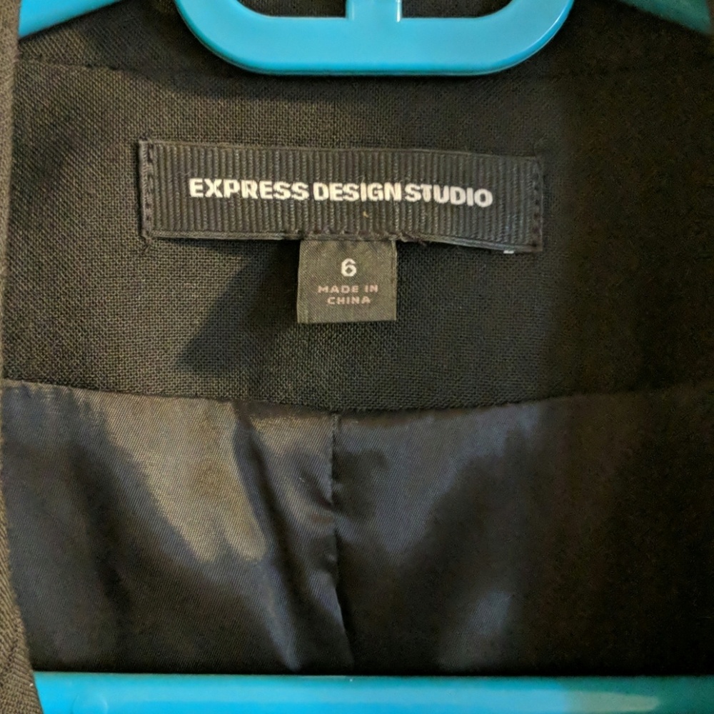 Express Design Studio Blazer - Picture 3 of 6